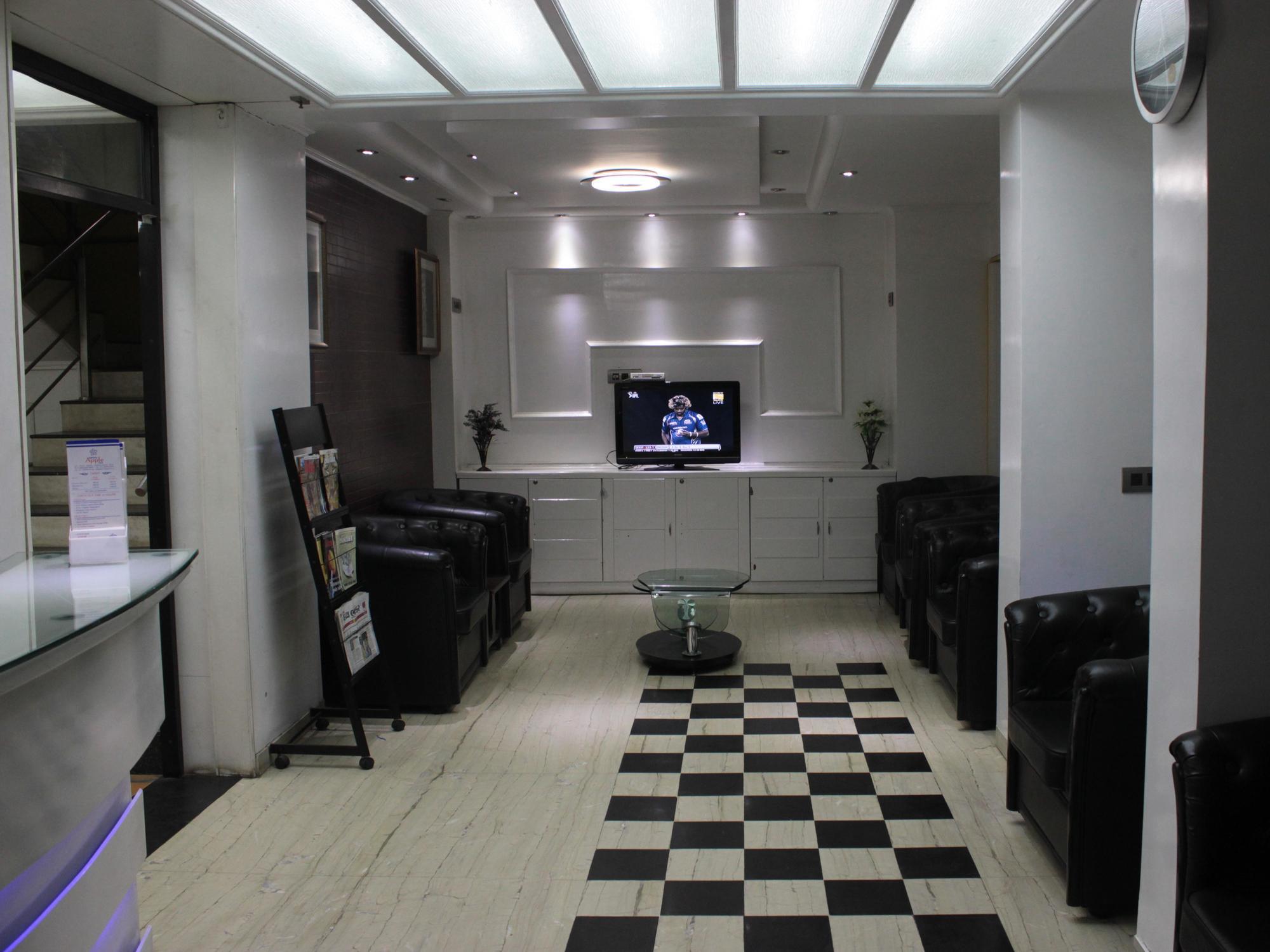 أحمد أباد Hotel Apple Inn المظهر الخارجي الصورة
